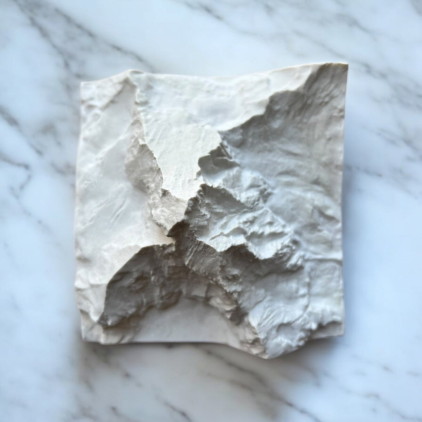 Carte 3D du Mont Cervin - Moulage en Béton Clair - Topographie de la Vallée de Zermatt - Sans Base en Bois - Sous les Toits de Paris