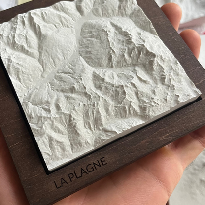 Carte en Relief Personnalisée - Topographie de Votre Montagne, Vallée ou Région
