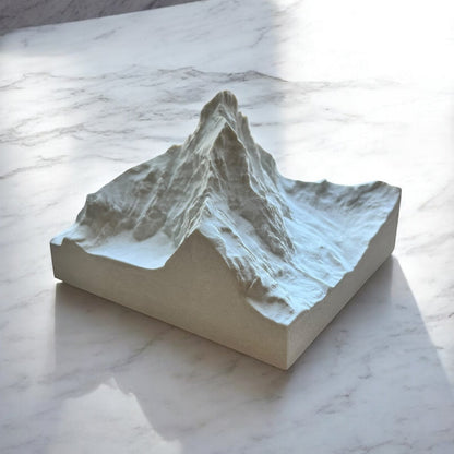 Carte 3D du Mont Cervin - Moulage en Béton Clair - Topographie de la Vallée de Zermatt - Sans Base en Bois - Sous les Toits de Paris