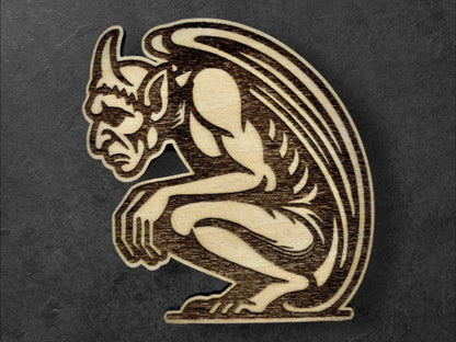 Gargouilles de Paris Mediéval - Stryge et Gothique - Sculpture et/ou Aimant pour Réfrigérateur en Bois / Magnet pour Frigo - Sculpture 2D - Sous les Toits de Paris