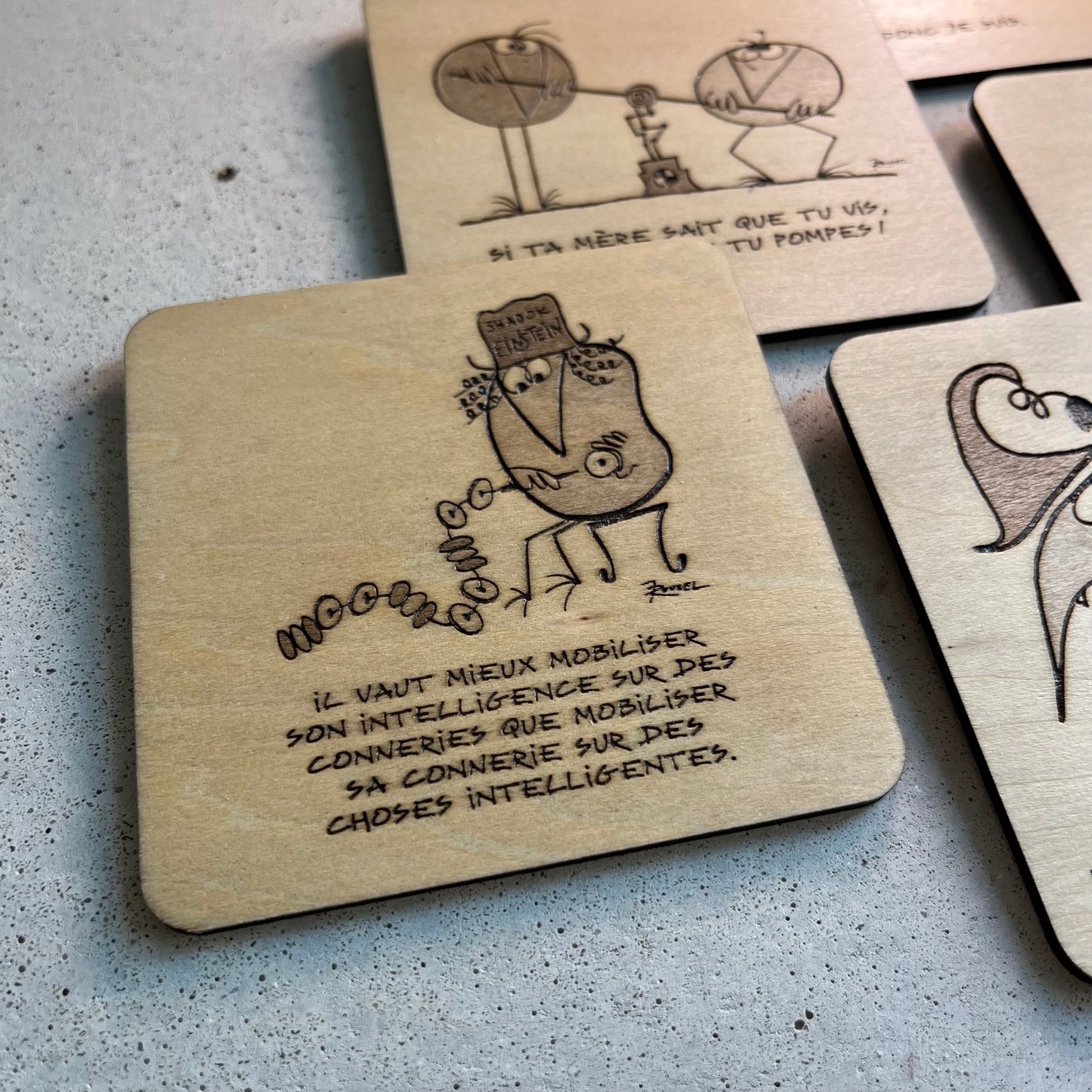 Sous - Verres en Bois - Dessins des Shadoks - Je Pompe Donc Je Suis - Modèle 2 - Sous les Toits de Paris